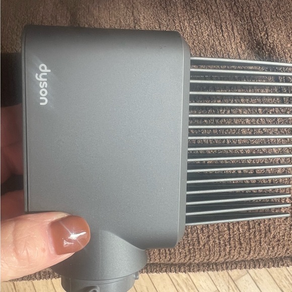 Dyson Airwrap wide tooth comb attachment in the color iron/nickel , never used. - Picture 6 of 8
